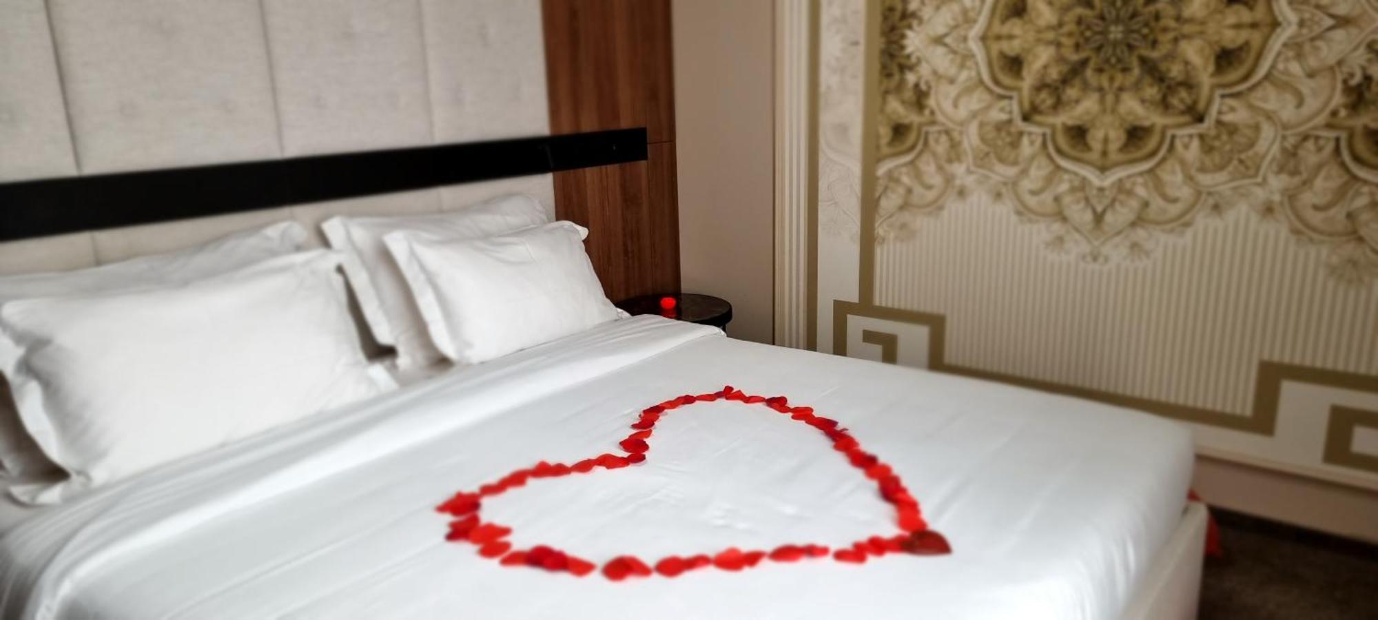 Deluxe Double Room with Jacuzzi and Sauna